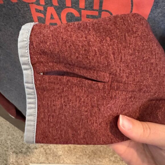 The North Face Hoodie Women Size M Pullover Hiking Grey Red Shirt Jacket - Picture 4 of 8